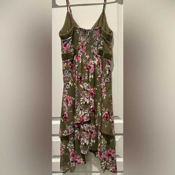 WHBM| White House Black Market Chiffon & Velvet Asymmetric Floral Scarf Dress - Picture 7 of 8